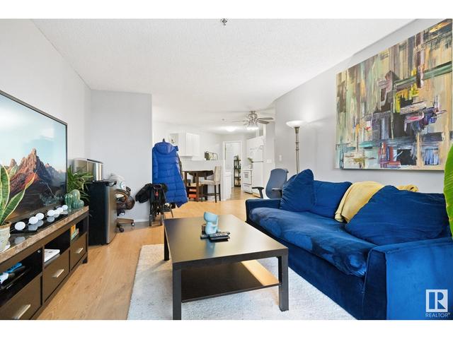 11 - 10331 106 St Nw, Condo with 2 bedrooms, 2 bathrooms and 1 parking in Edmonton AB | Image 4