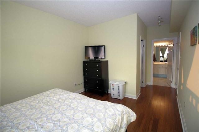 Ph101 - 101 Subway Cres, Condo with 1 bedrooms, 2 bathrooms and 2 parking in Toronto ON | Image 15