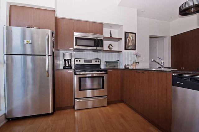 2603 - 35 Hayden St, Condo with 2 bedrooms, 2 bathrooms and 1 parking in Toronto ON | Image 5