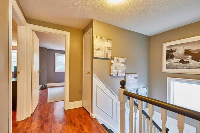 23 Charlton Cres, House detached with 3 bedrooms, 2 bathrooms and 2 parking in Ajax ON | Image 8