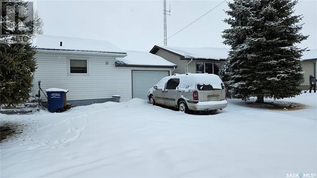 308 2nd Avenue, House detached with 2 bedrooms, 1 bathrooms and null parking in Cudworth SK | Image 15