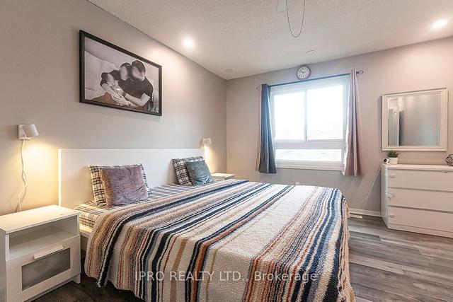 37 - 960 Glen St, Townhouse with 2 bedrooms, 2 bathrooms and 1 parking in Oshawa ON | Image 9
