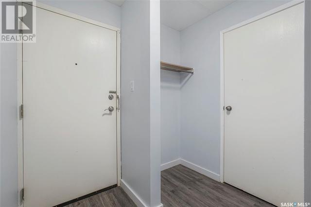 102 - 624 8th Street E, Condo with 2 bedrooms, 1 bathrooms and null parking in Saskatoon SK | Image 2