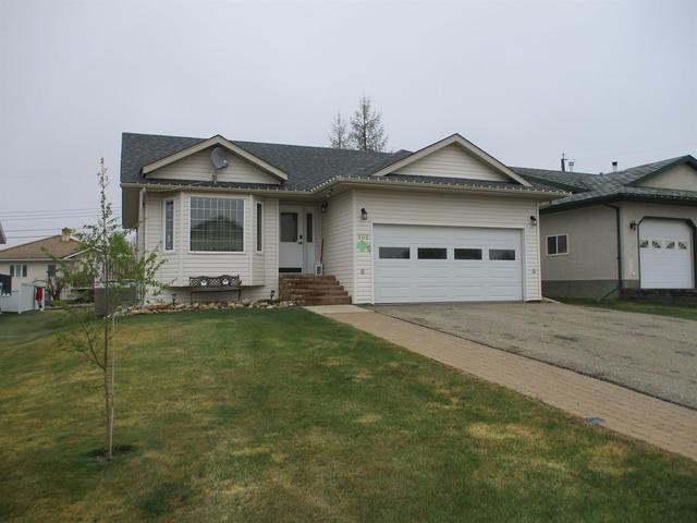 502 - 4a Avenue Ne, House detached with 4 bedrooms, 3 bathrooms and 2 parking in Manning AB | Image 1