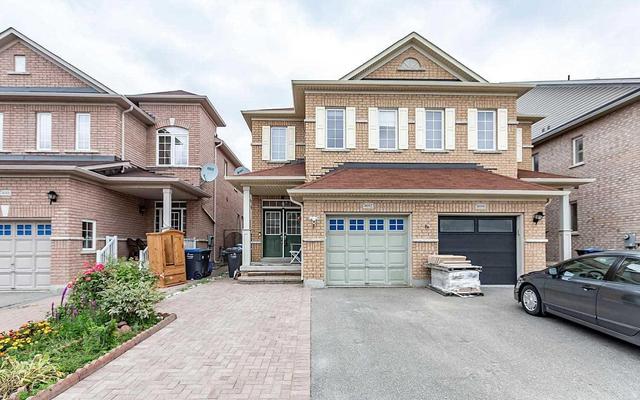 4692 Centretown Way, House semidetached with 4 bedrooms, 3 bathrooms and 2 parking in Mississauga ON | Image 1