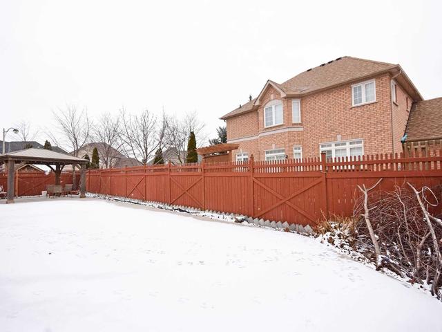 15 Blaketon Crt, House detached with 4 bedrooms, 5 bathrooms and 7 parking in Brampton ON | Image 35