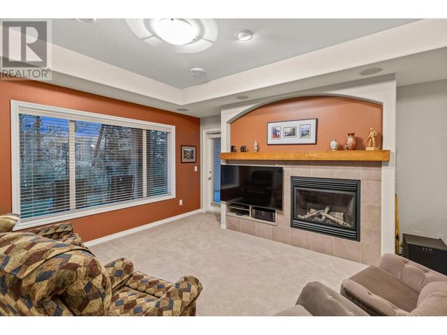 6 - 4520 Gallaghers Lookout, House attached with 3 bedrooms, 2 bathrooms and 4 parking in Kelowna BC | Image 32