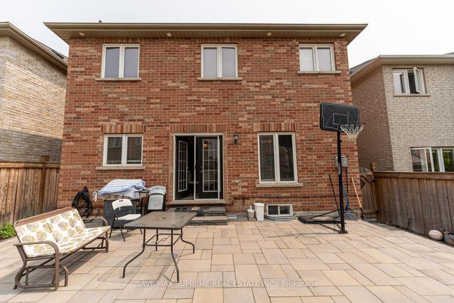 30 Fallharvest Ave, House detached with 4 bedrooms, 4 bathrooms and 4 parking in Brampton ON | Image 33