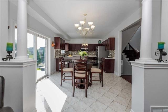 19 Thrushwood Dr, House detached with 4 bedrooms, 3 bathrooms and 6 parking in Barrie ON | Image 9