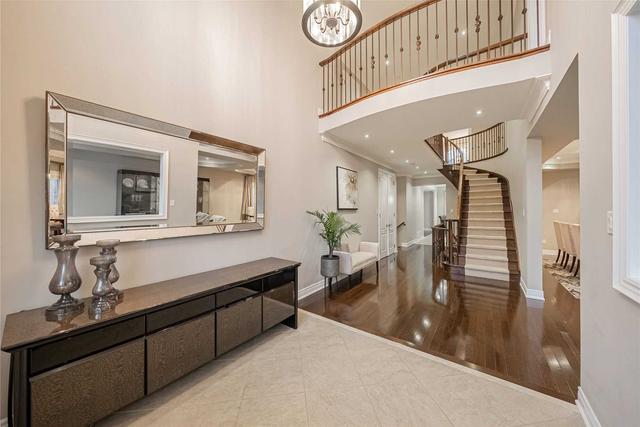 16 Little Natalie Crt, House detached with 5 bedrooms, 5 bathrooms and 7 parking in Vaughan ON | Image 12