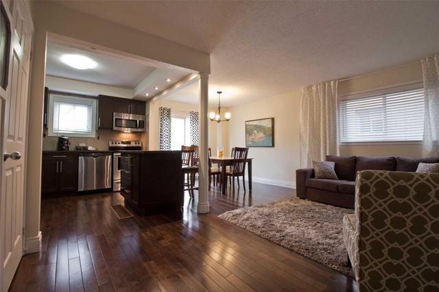 96 Delaney Dr, House detached with 2 bedrooms, 2 bathrooms and 2 parking in Ajax ON | Image 5
