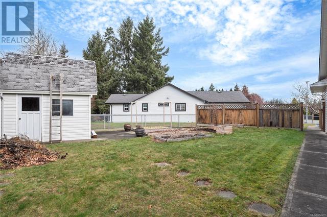 730 Applegate Rd, House detached with 3 bedrooms, 2 bathrooms and 5 parking in Campbell River BC | Image 41