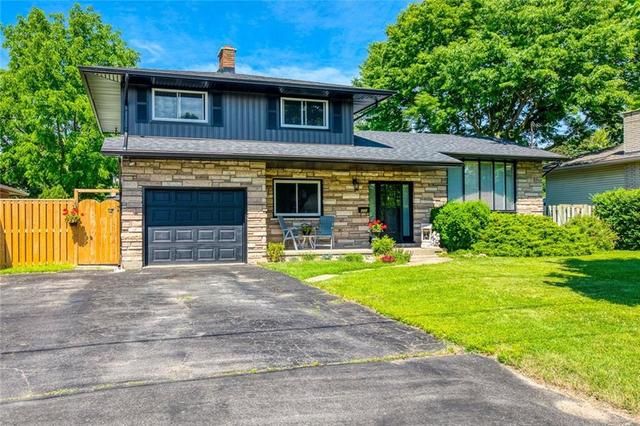 685 Vine Street, House detached with 4 bedrooms, 1 bathrooms and 4 parking in St. Catharines ON | Image 5