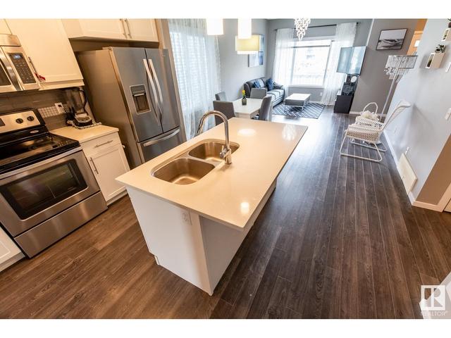 56 - 8209 217 St Nw, House attached with 3 bedrooms, 2 bathrooms and null parking in Edmonton AB | Image 3