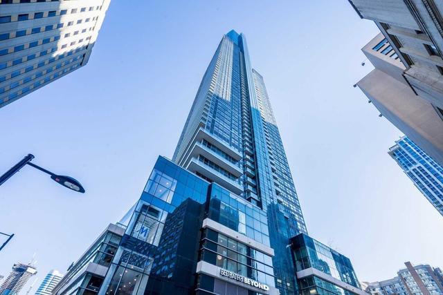 5414 - 386 Yonge St, Condo with 1 bedrooms, 1 bathrooms and 0 parking in Toronto ON | Image 1
