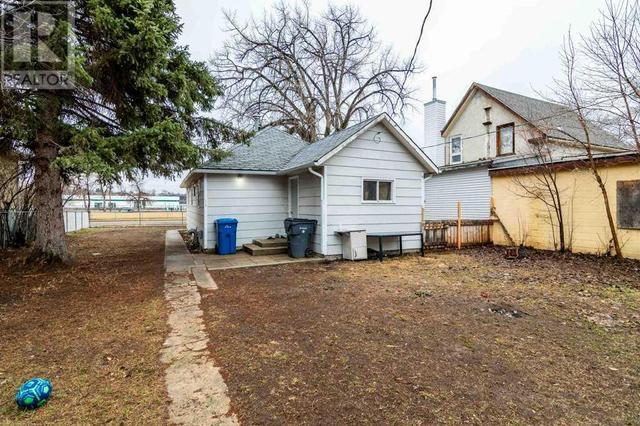 1012 Elm Street Se, House detached with 3 bedrooms, 1 bathrooms and 2 parking in Medicine Hat AB | Image 17