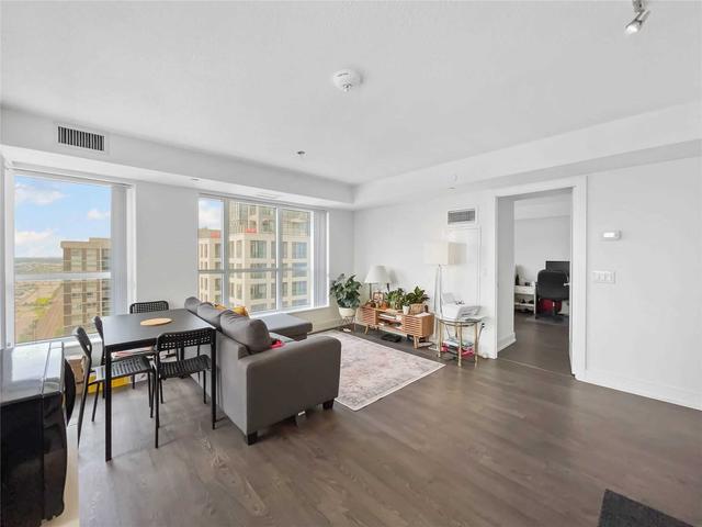 2809 - 7 Mabelle Ave, Condo with 2 bedrooms, 2 bathrooms and 0 parking in Toronto ON | Image 9