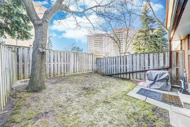 28 - 101 Dundalk Dr, Townhouse with 3 bedrooms, 3 bathrooms and 3 parking in Toronto ON | Image 26
