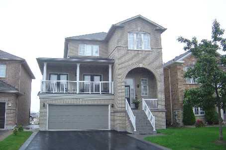 46 Sunview Dr, House detached with 3 bedrooms, 3 bathrooms and 4 parking in Vaughan ON | Image 1