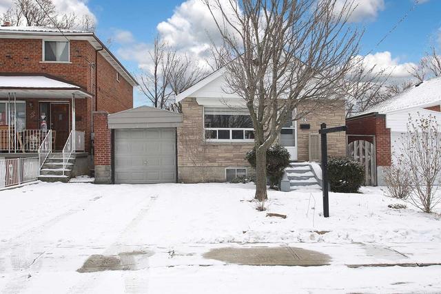 83 Furnival Rd, House detached with 2 bedrooms, 2 bathrooms and 4 parking in Toronto ON | Image 18