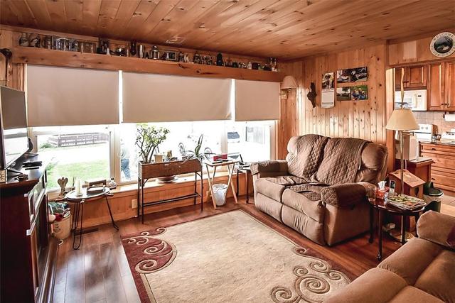 1493 Lakeshore Road, House detached with 3 bedrooms, 1 bathrooms and 5 parking in Haldimand County ON | Image 5