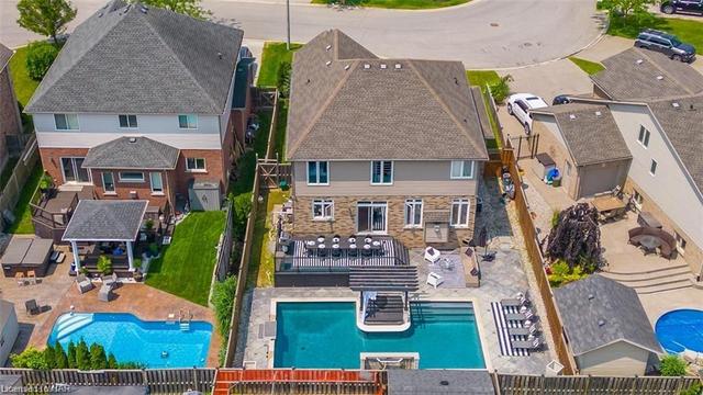 6618 Flora Court, House detached with 5 bedrooms, 3 bathrooms and 6 parking in Niagara Falls ON | Image 39