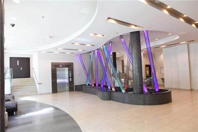 1208 - 90 Absolute Ave, Condo with 1 bedrooms, 1 bathrooms and 1 parking in Mississauga ON | Image 11