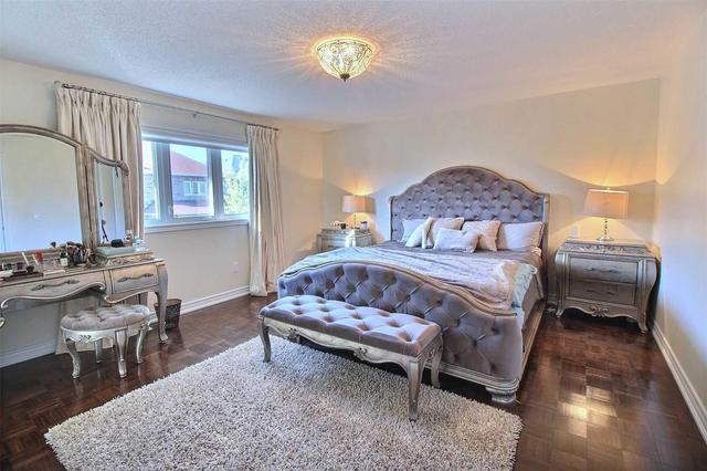 365 Lauderdale Dr, House detached with 4 bedrooms, 3 bathrooms and 2 parking in Vaughan ON | Image 11