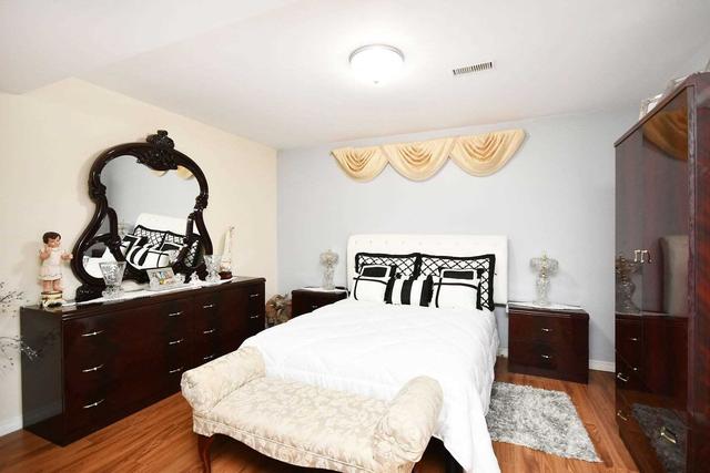 7 Vintage Gate, House detached with 4 bedrooms, 5 bathrooms and 6 parking in Brampton ON | Image 29