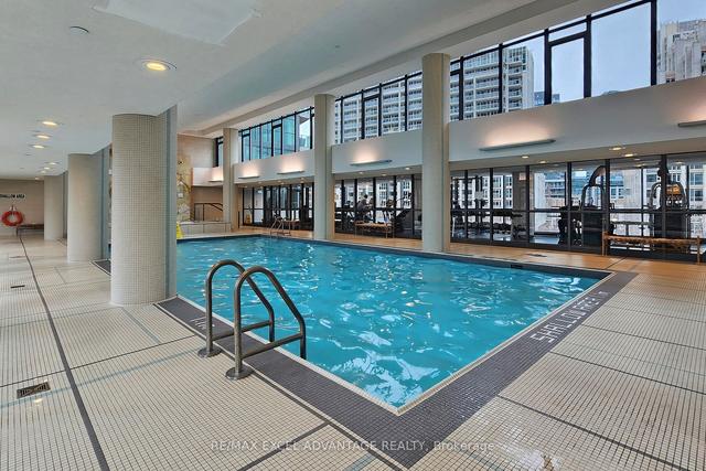 1608 - 215 Fort York Blvd, Condo with 1 bedrooms, 1 bathrooms and 1 parking in Toronto ON | Image 22