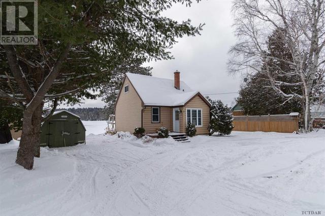 8 Atikokan Rd, House detached with 3 bedrooms, 1 bathrooms and null parking in Coleman ON | Image 25