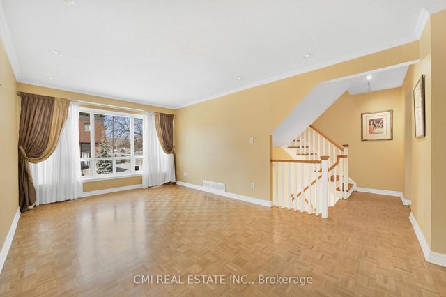 49 - 57 Stately Way, Townhouse with 3 bedrooms, 2 bathrooms and 2 parking in Markham ON | Image 9