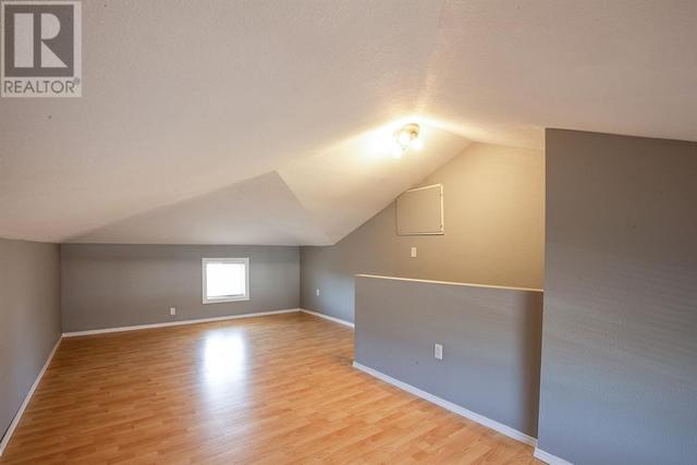 515 12 Street Sw, House detached with 3 bedrooms, 2 bathrooms and 2 parking in Medicine Hat AB | Image 19