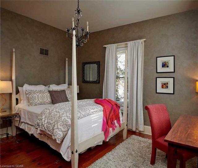 102 Eramosa Rd, House detached with 7 bedrooms, 8 bathrooms and 10 parking in Guelph ON | Image 38