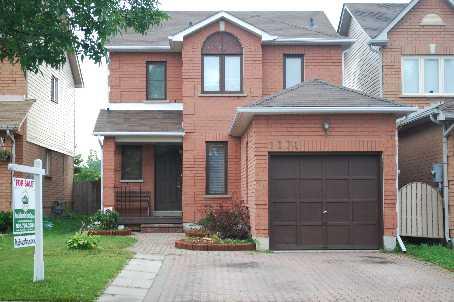1171 Beaver Valley Cres, House detached with 3 bedrooms, 3 bathrooms and 2 parking in Oshawa ON | Image 1