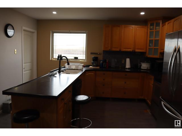345 - 4401rge Rd 214, House detached with 5 bedrooms, 2 bathrooms and null parking in Camrose County AB | Image 9