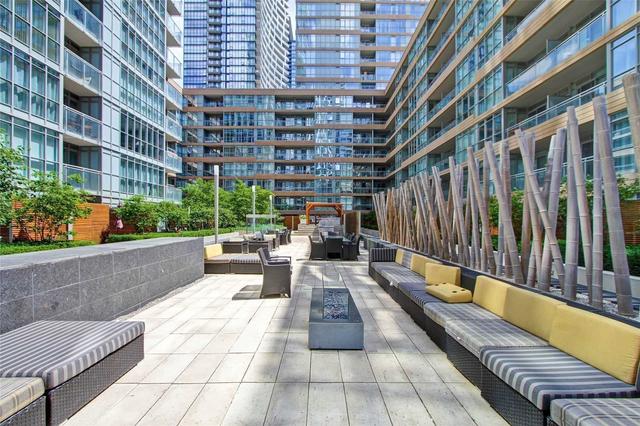 842a - 15 Iceboat Terr, Condo with 2 bedrooms, 1 bathrooms and 1 parking in Toronto ON | Image 26