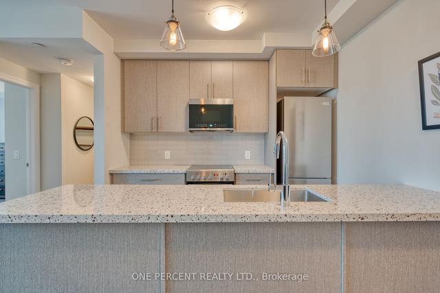 605 - 2750 King St E, Condo with 1 bedrooms, 1 bathrooms and 1 parking in Hamilton ON | Image 2