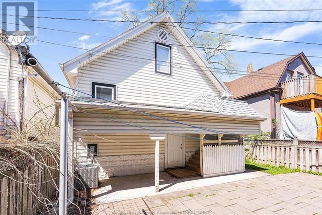 383 Newbury Street, House detached with 4 bedrooms, 1 bathrooms and null parking in Windsor ON | Image 22