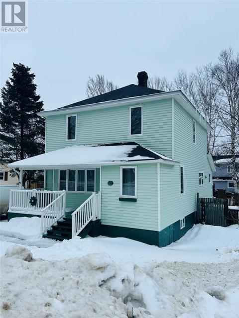 12 Greenwood Avenue, House detached with 3 bedrooms, 1 bathrooms and null parking in Grand Falls-Windsor NL | Card Image