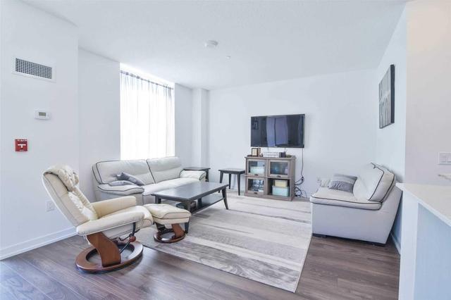 Th107 - 2560 Eglinton Ave W, Townhouse with 3 bedrooms, 3 bathrooms and 1 parking in Mississauga ON | Image 4