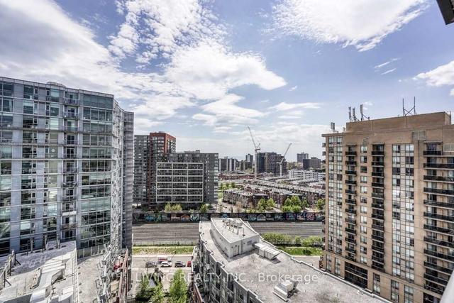 2009 - 68 Abell St, Condo with 2 bedrooms, 2 bathrooms and 1 parking in Toronto ON | Image 24