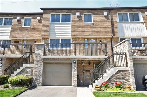 4 - 100 Sarah Lane, Townhouse with 3 bedrooms, 4 bathrooms and 1 parking in Oakville ON | Image 1