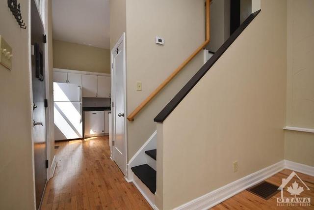 79 Rosedale Avenue, Townhouse with 3 bedrooms, 2 bathrooms and 1 parking in Ottawa ON | Image 9