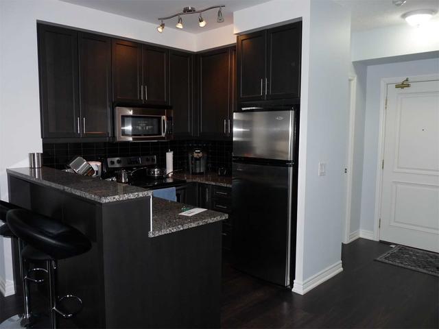 1014 - 9245 Jane St, Condo with 1 bedrooms, 2 bathrooms and 1 parking in Vaughan ON | Image 12