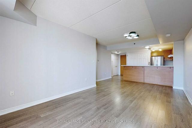 113 - 7428 Markham Rd, Condo with 2 bedrooms, 2 bathrooms and 1 parking in Markham ON | Image 5