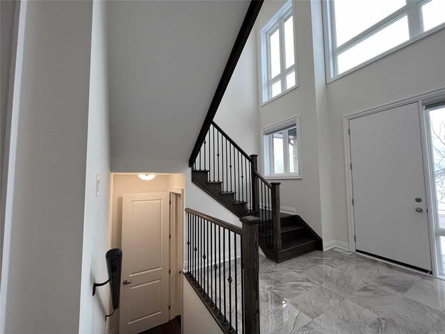 2415 Saw Whet Blvd, House detached with 4 bedrooms, 5 bathrooms and 4 parking in Oakville ON | Image 20