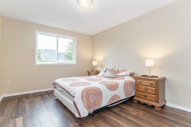 24 Mccurdy Rd, House detached with 3 bedrooms, 4 bathrooms and 5 parking in Guelph ON | Image 11