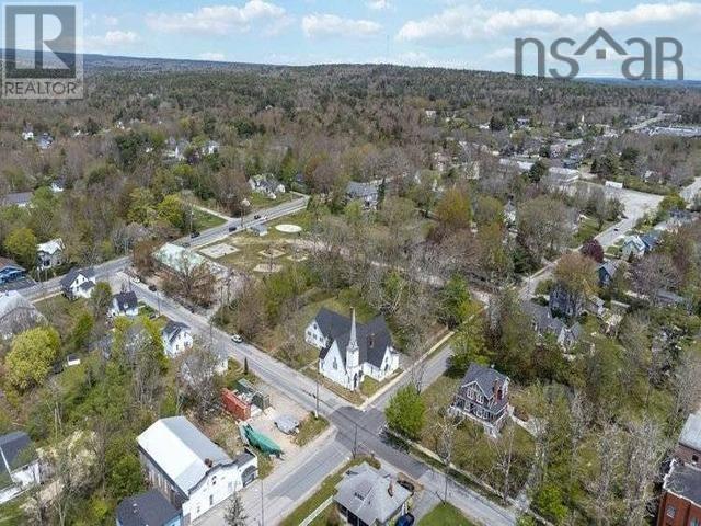 36 John Street, House detached with 9 bedrooms, 0 bathrooms and null parking in Shelburne NS | Image 4