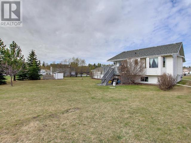 5403 38 Street, House detached with 5 bedrooms, 3 bathrooms and 4 parking in Rocky Mountain House AB | Image 4